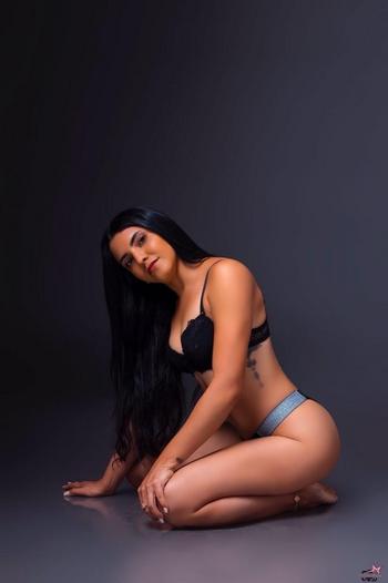 Karina, 33  female escort, Staten Island