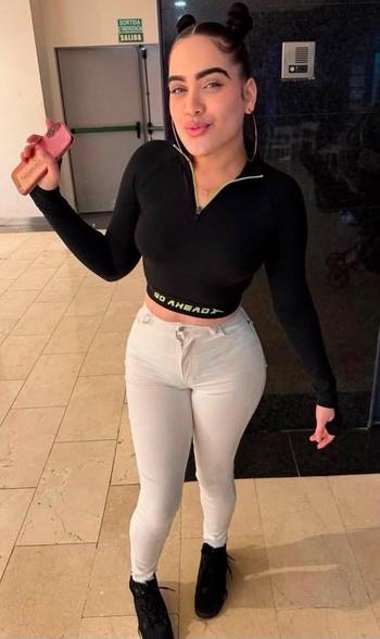660-464-8349, 27  female escort, Staten Island